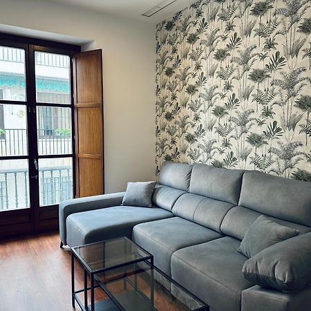 Catedral Square Apartment Seville Luaran gambar